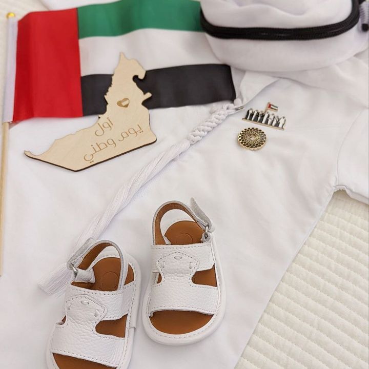 UAE First National Day Map Wooden Card – Baby Milestone Keepsake