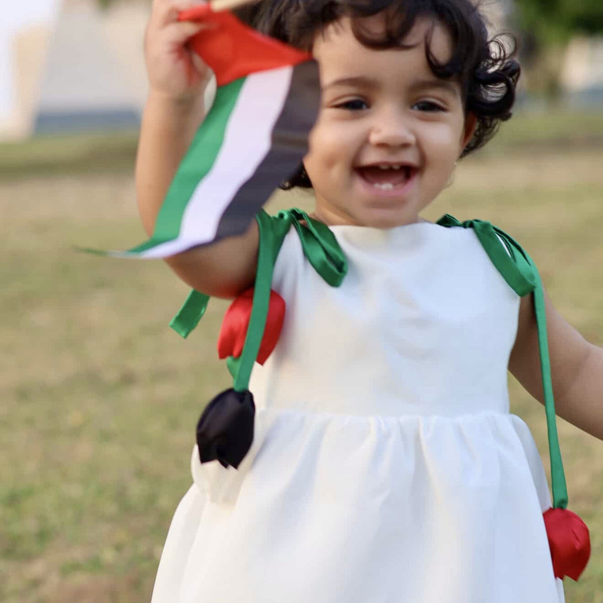 UAE National Day Tulip Charm Dress – Hanging Tulip Celebration Outfit